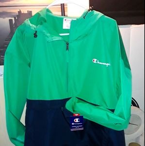 Champion 1/2 zip windbreaker